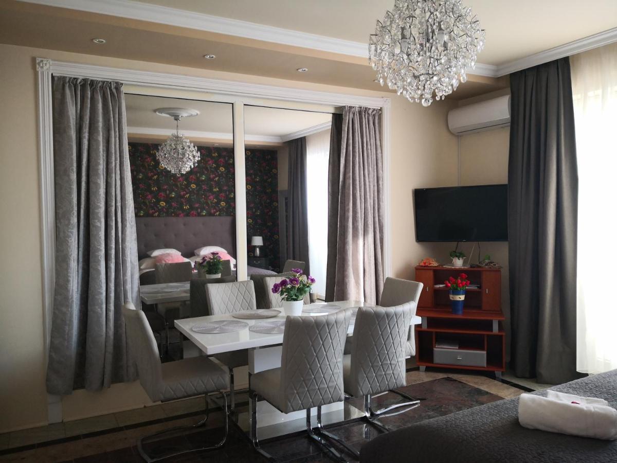 Kupola Apartman Szeged Bagian luar foto