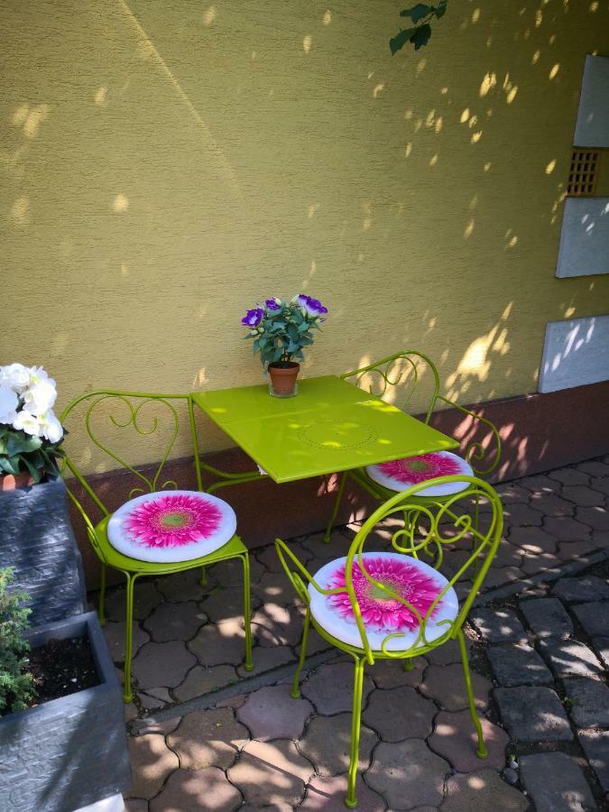 Kupola Apartman Szeged Bagian luar foto