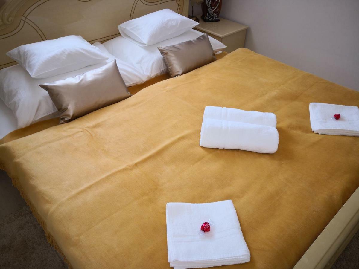 Kupola Apartman Szeged Bagian luar foto
