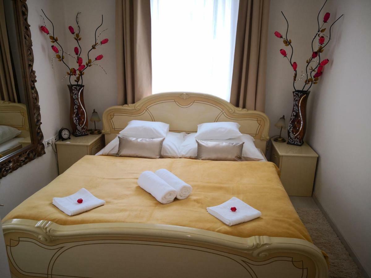 Kupola Apartman Szeged Bagian luar foto